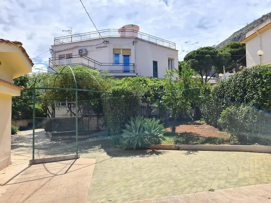 Villa Rosa Mondello 0*,  Italy